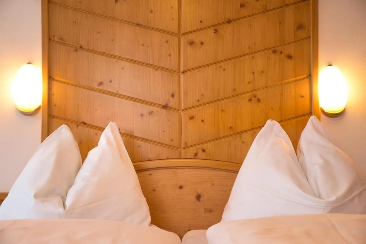 Apart-Pension Kendler Saalbach 0*,