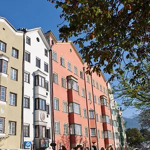 apartment-maximilian-in-old-town.innsbruckaustriahotels.com/
